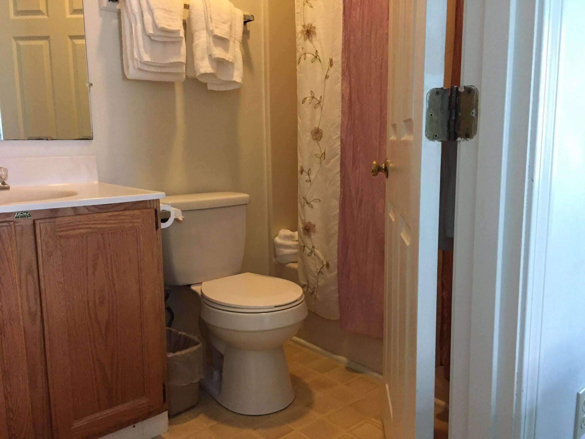 Lynwood Inn Inn York